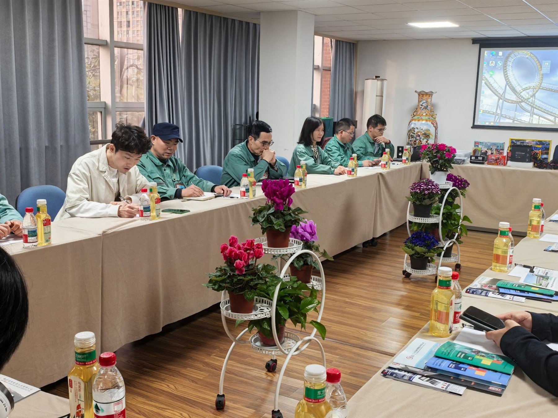 Delegation from the Japan DIY, Homecenter & Hardware Institute Visits Hangzhou Tonny Electric Delegation from the Japan DIY, Homecenter & Hardware Institute Visits Hangzhou Tonny Electric